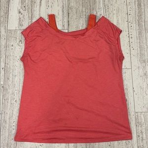 Columbia T-shirt with strap accents